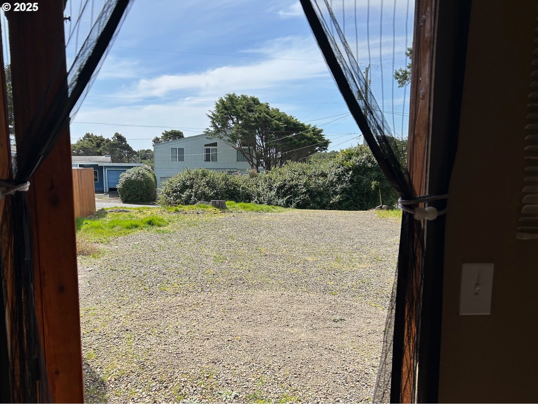 a view of a pathway both side of building