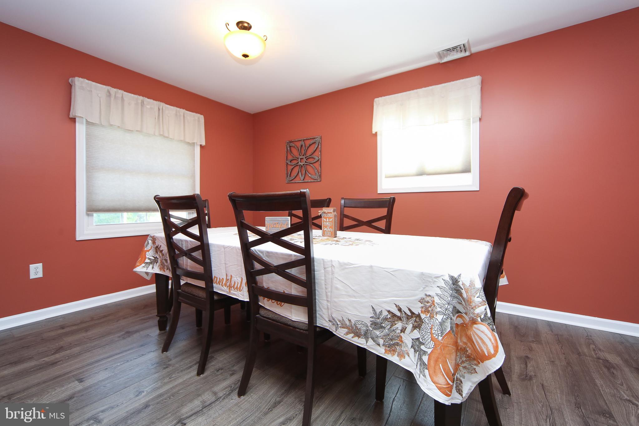 31 Canyon Road Levittown, PA 19057 - Photo 7 of 23 Gallery Image 7