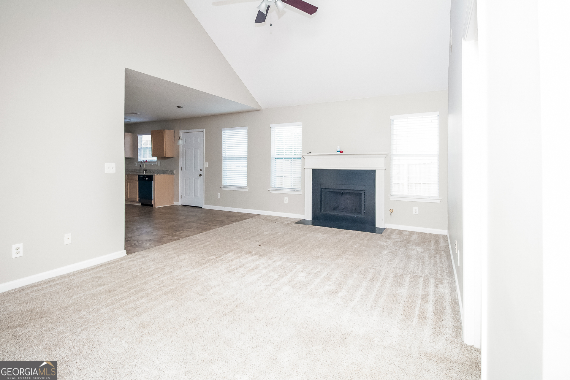 7522 Clear Creek Approach Lithonia, GA 30058 - Photo 4 of 15