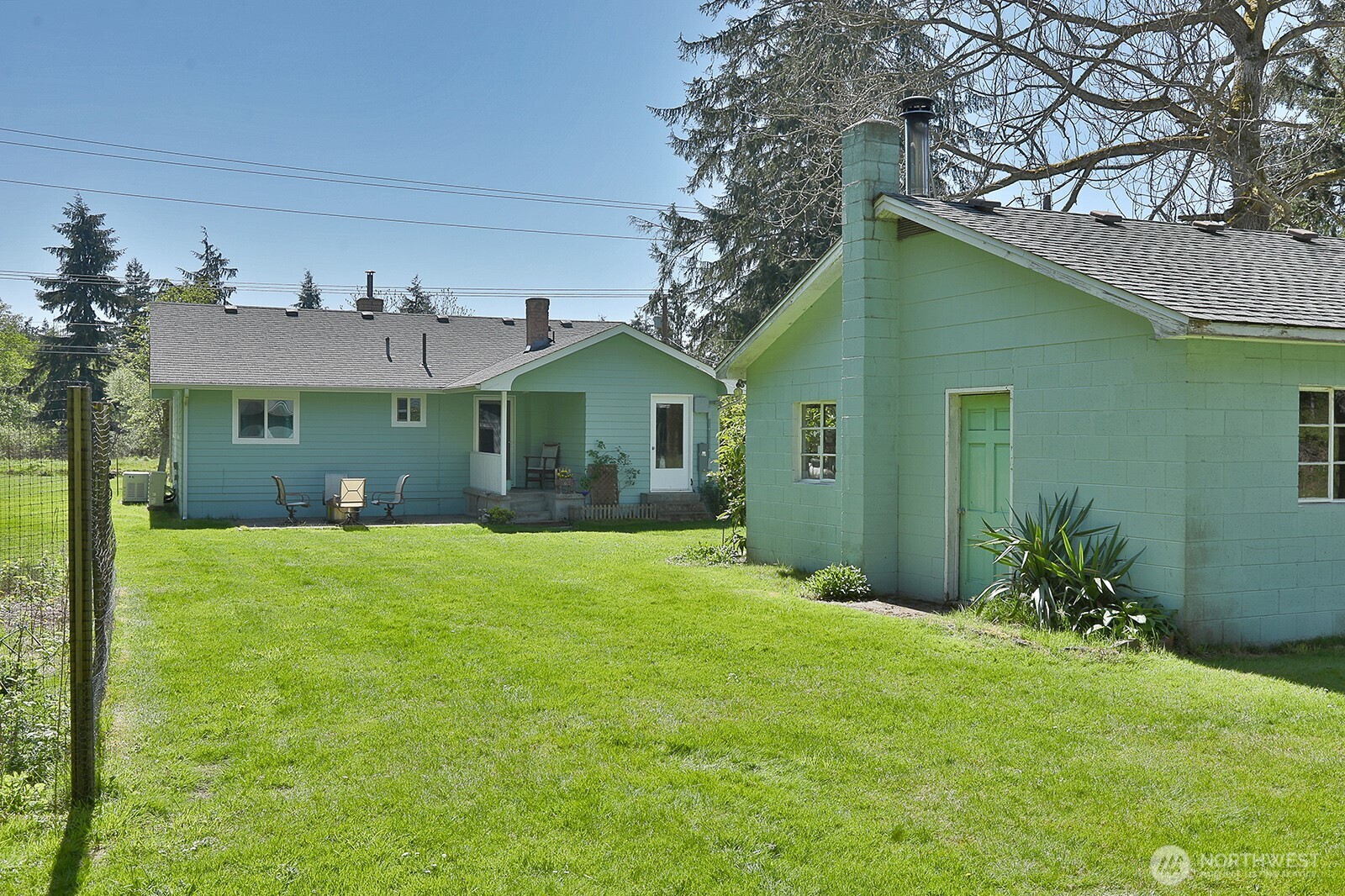 397 Lagoon Point Road Greenbank, WA 98253 - Photo 30 of 38 Gallery Image 30