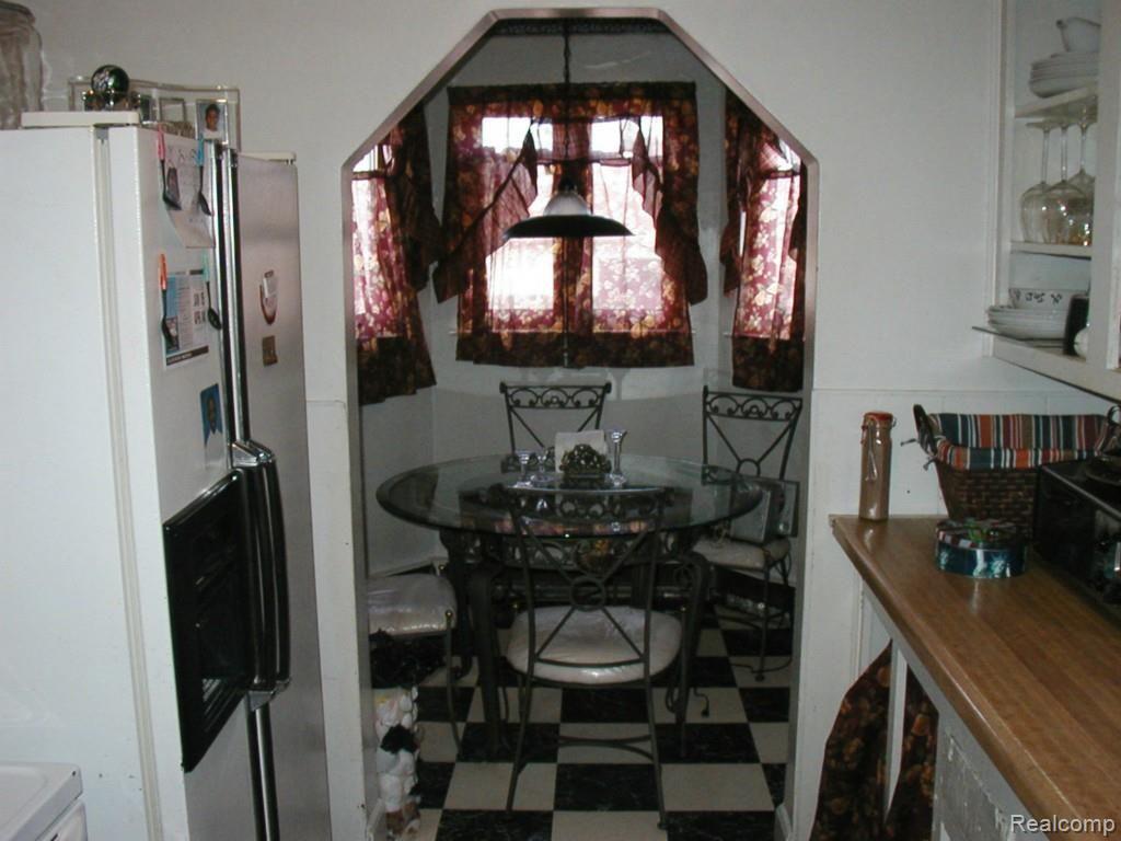 8037 Rolyat Street Detroit, MI 48234 - Photo 11 of 16 Breakfast Nook.jpg
