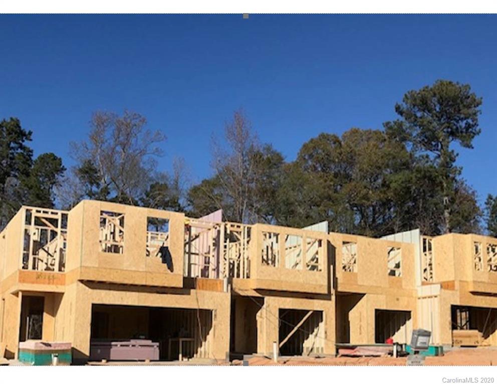 2028 Sutton View Road, Unit 692 Fort Mill, SC 29708 - Photo 3 of 37