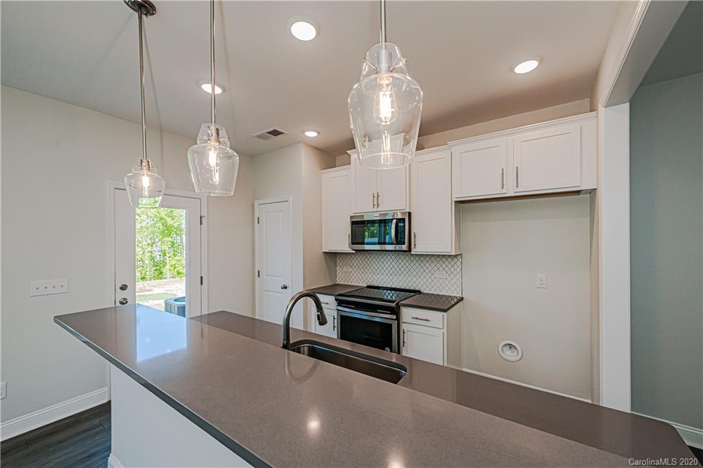 2028 Sutton View Road, Unit 692 Fort Mill, SC 29708 - Photo 8 of 37