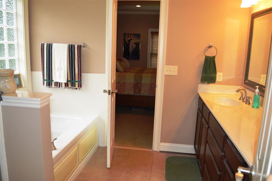 122 Ridgestone Drive Central, SC 29630 - Photo 19 of 36 Gallery Image 19