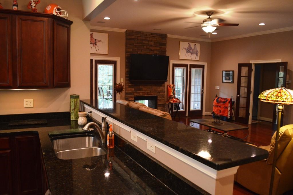 122 Ridgestone Drive Central, SC 29630 - Photo 10 of 36 Gallery Image 10