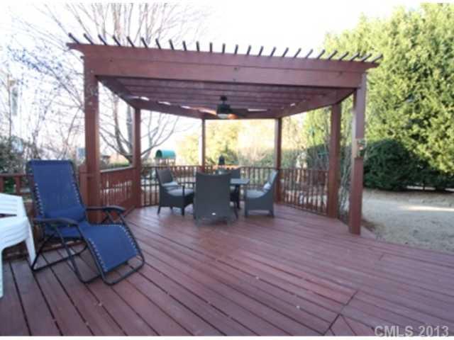 2201 Winthorp Ridge Road Charlotte, NC 28270 - Photo 15 of 16 Gallery Image 15