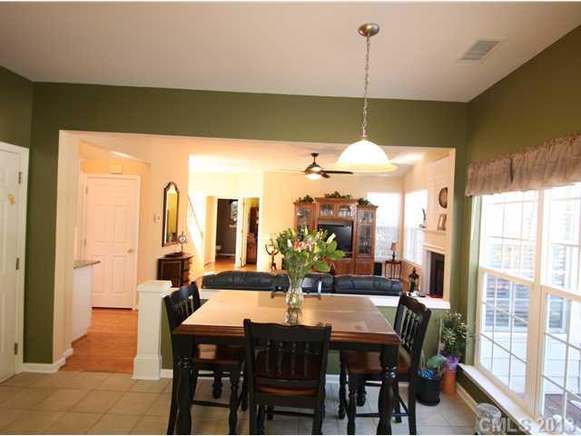 2201 Winthorp Ridge Road Charlotte, NC 28270 - Photo 4 of 16 Gallery Image 4