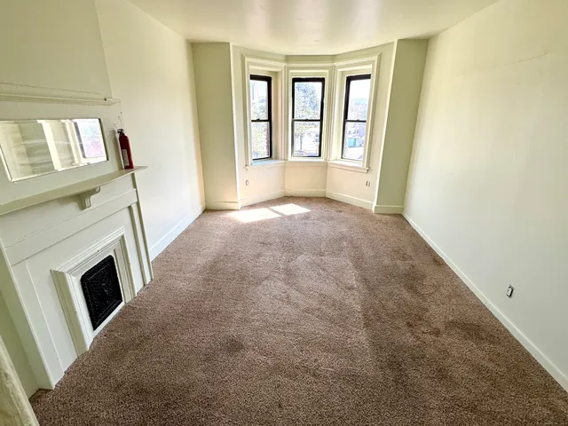 a view of utility room