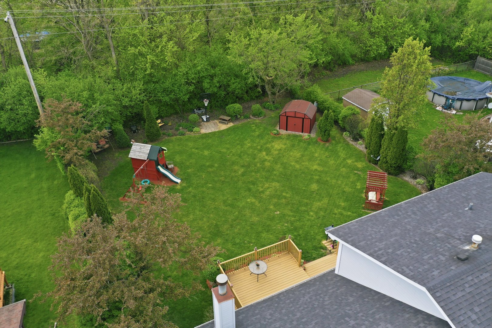 3552 Fairway Drive Crete, IL 60417 - Photo 3 of 27 an aerial view of a house with a yard