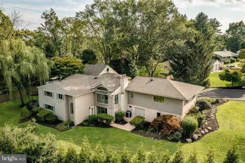 $825,000 | 46 War Trophy Lane, Media, PA 19063