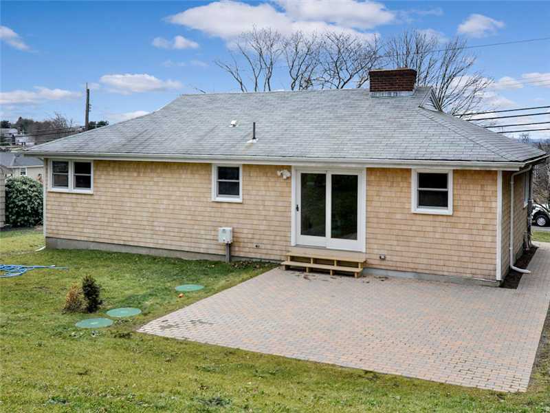 290 Middle Road Portsmouth, RI 02871 - Photo 17 of 25 Exterior Back.