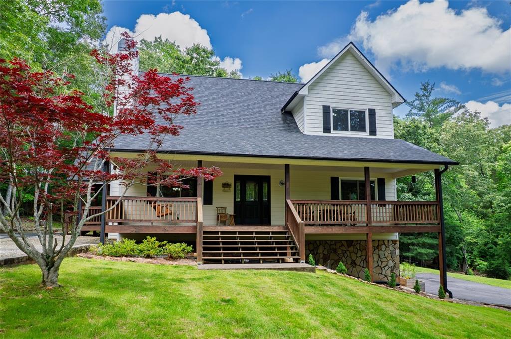 292 High Country Crossing Morganton, GA 30560 - Photo 2 of 35 front view of a house with a yard