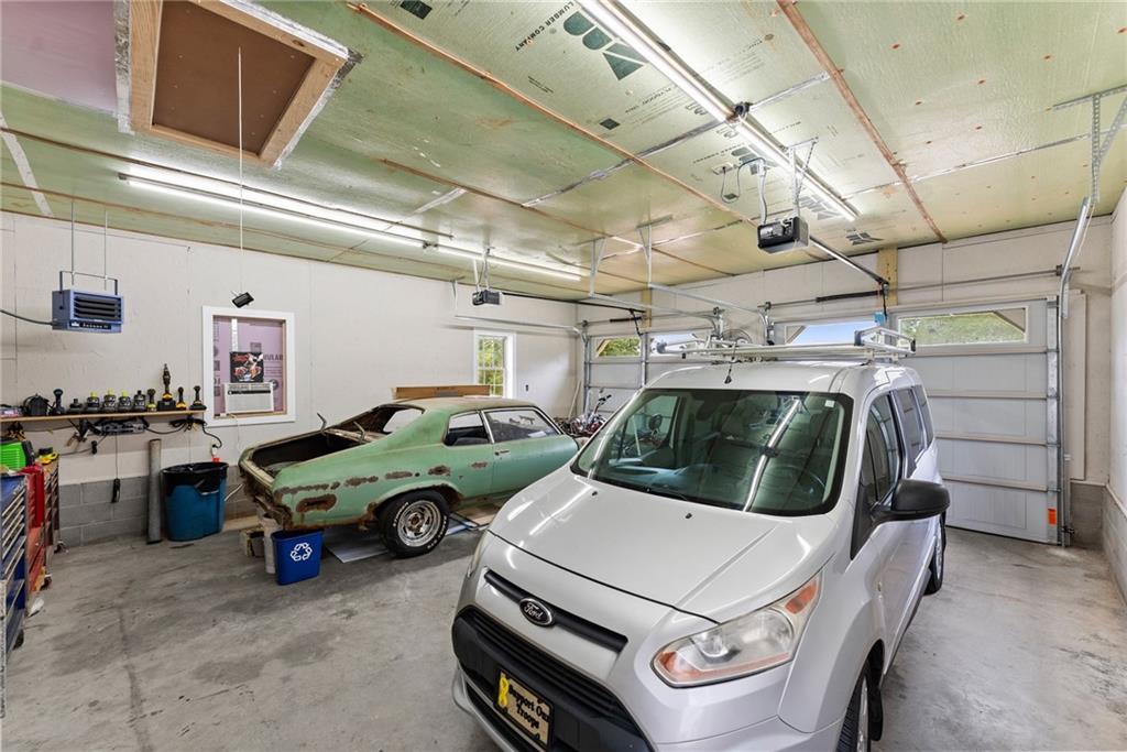 1689 Old State Road Pendergrass, GA 30567 - Photo 39 of 58 a utility room with dryer and washer