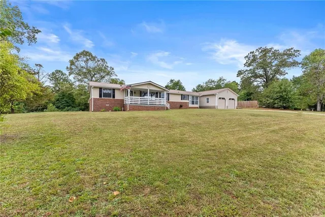 $345,000 | 1689 Old State Road, Pendergrass, GA 30567