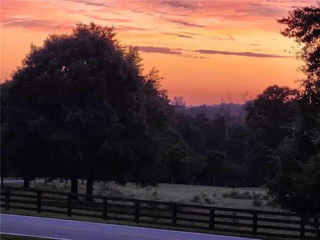 $345,000 | 1689 Old State Road, Pendergrass, GA 30567