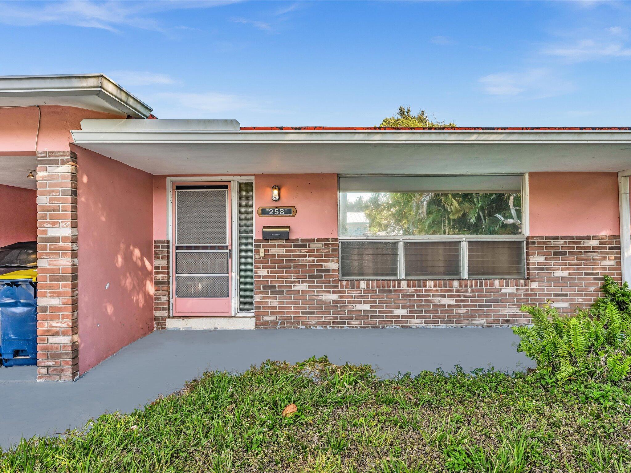 258 Southwest 8th Street Dania Beach, FL 33004 - Photo 33 of 45 40-FPP00011