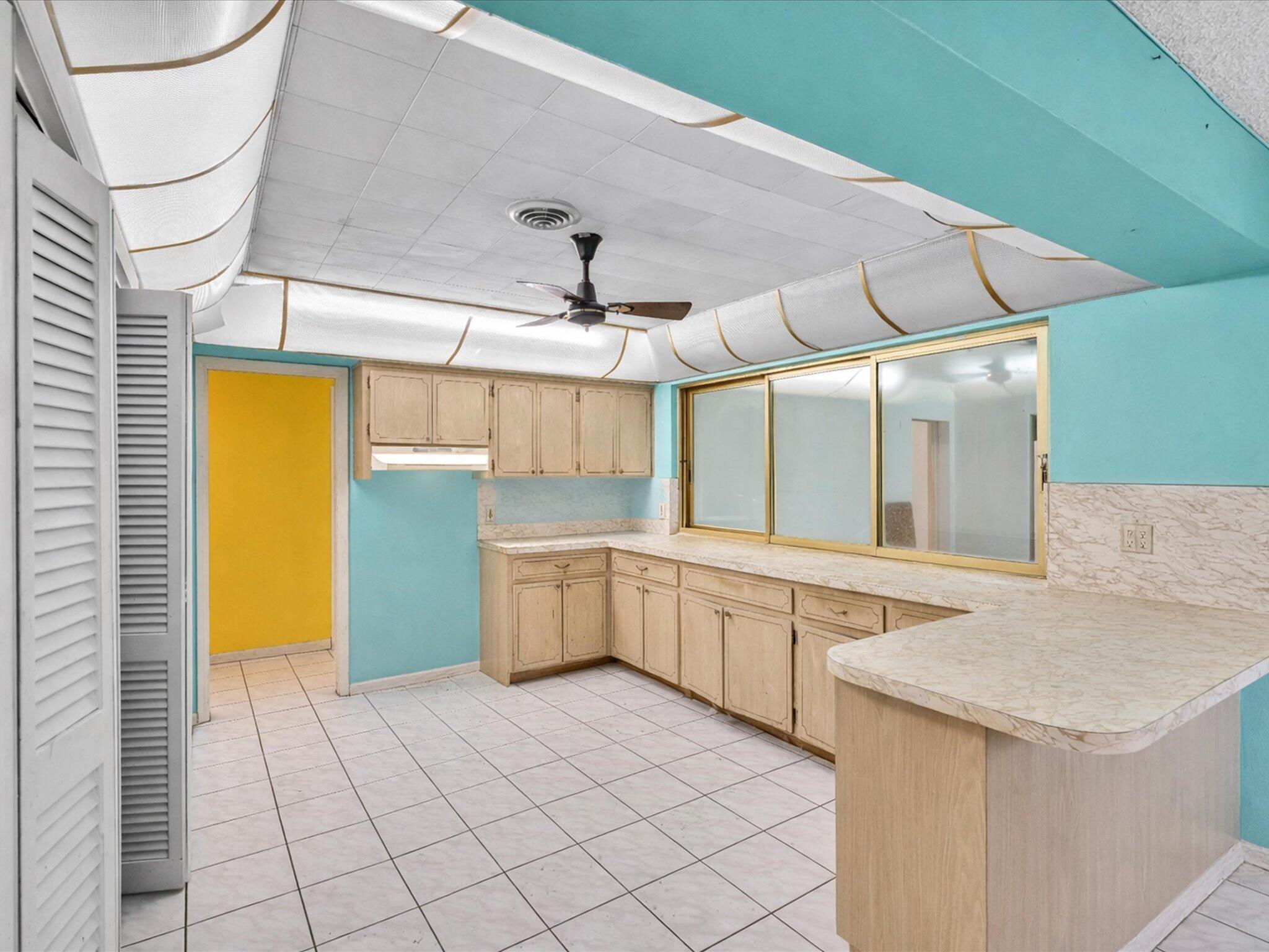 258 Southwest 8th Street Dania Beach, FL 33004 - Photo 10 of 45 10-FPP00041