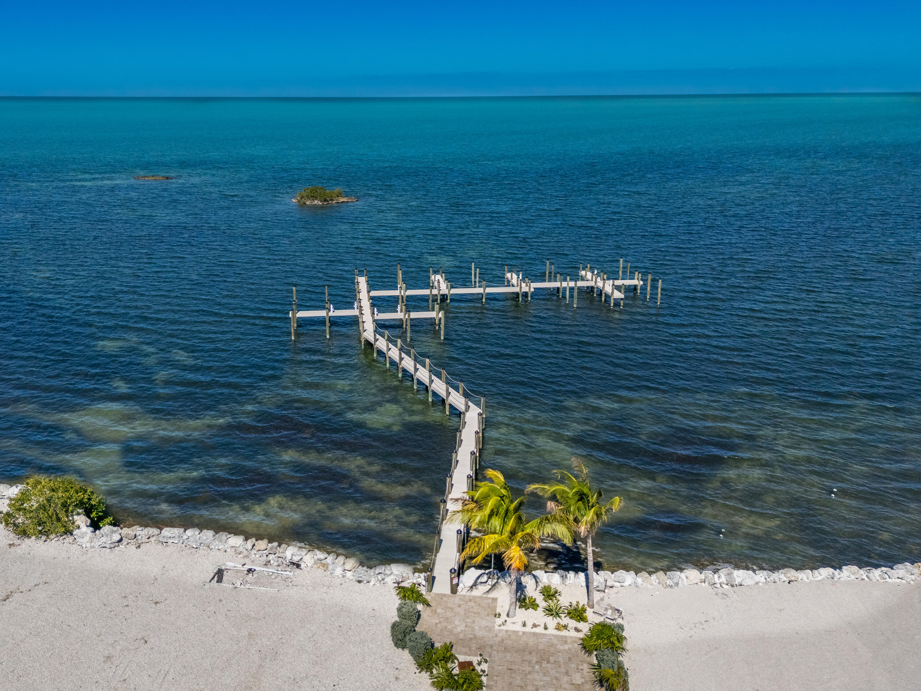 990 41st Street, Unit 8 Marathon, FL 33050 - Photo 6 of 16 a view of a lake with a outdoor space