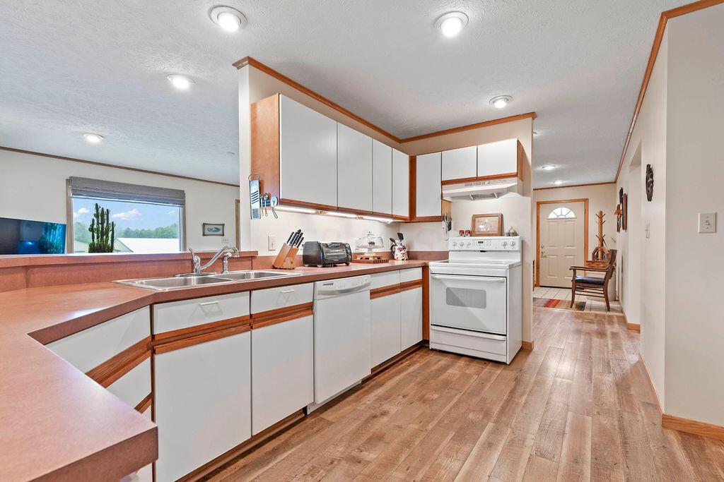 1707 Lexington Ontario Road Mansfield, OH 44904 - Photo 29 of 81 1707LexingtonOntarioRoad_Hommati102(18)