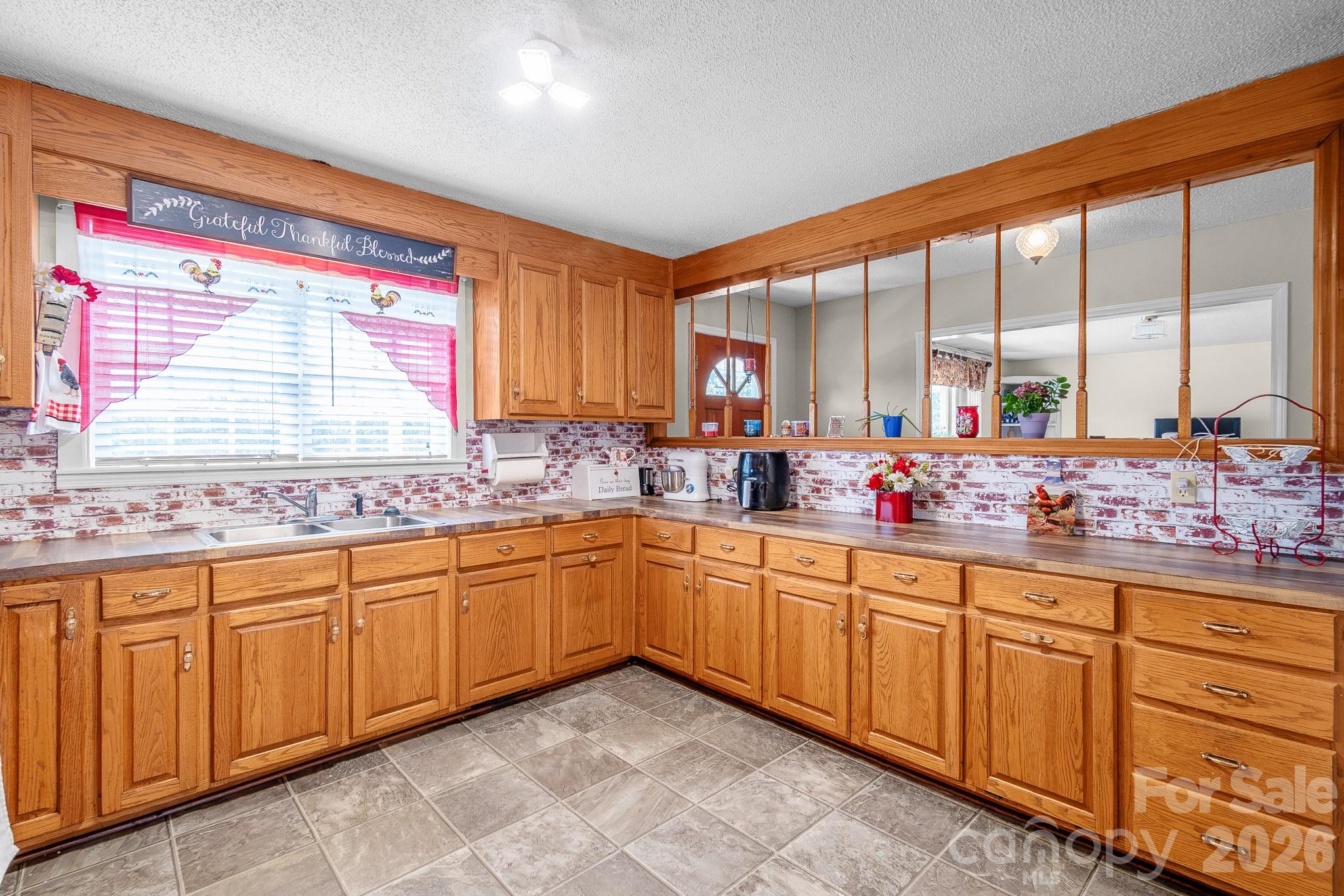 312 Sanders Road Pageland, SC 29728 - Photo 18 of 45 Gallery Image 18