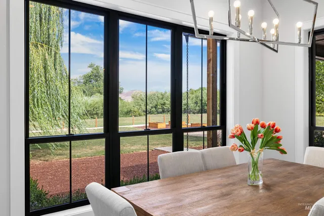 $1,390,000 | 7241 Sweet Ola Highway, Sweet, ID 83670