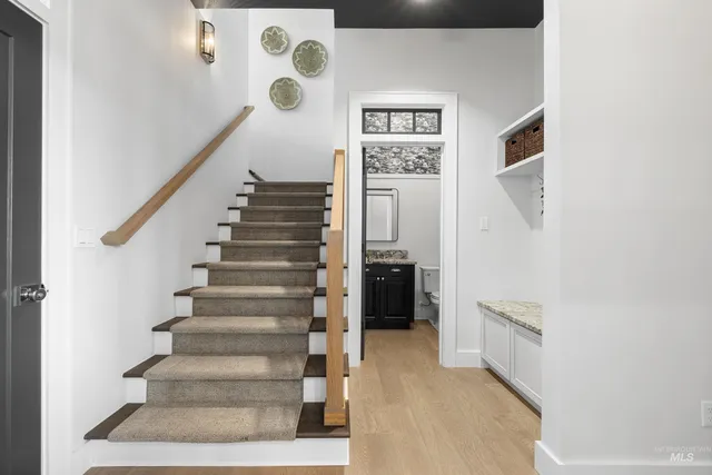 $1,390,000 | 7241 Sweet Ola Highway, Sweet, ID 83670