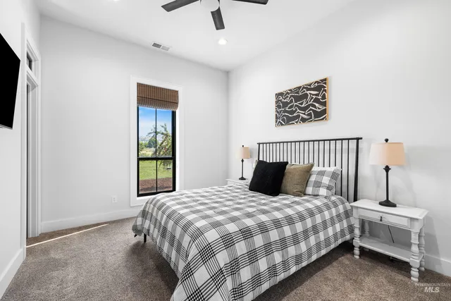 $1,390,000 | 7241 Sweet Ola Highway, Sweet, ID 83670