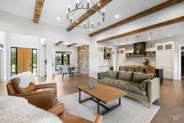 $1,390,000 | 7241 Sweet Ola Highway, Sweet, ID 83670