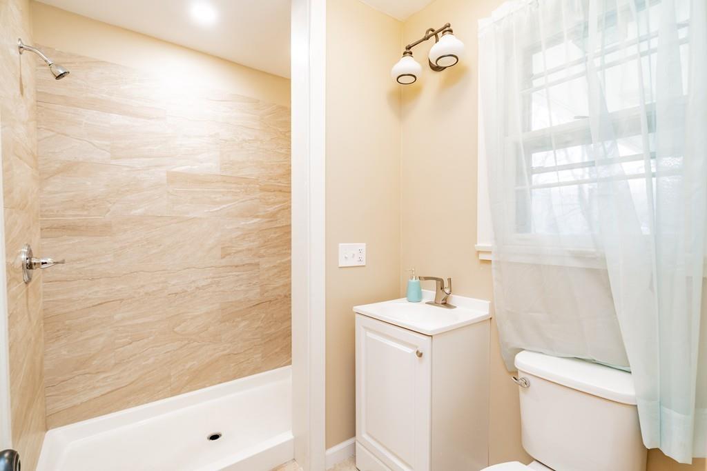 84 Bates Road Westfield, MA 01085 - Photo 16 of 38 Gallery Image 16