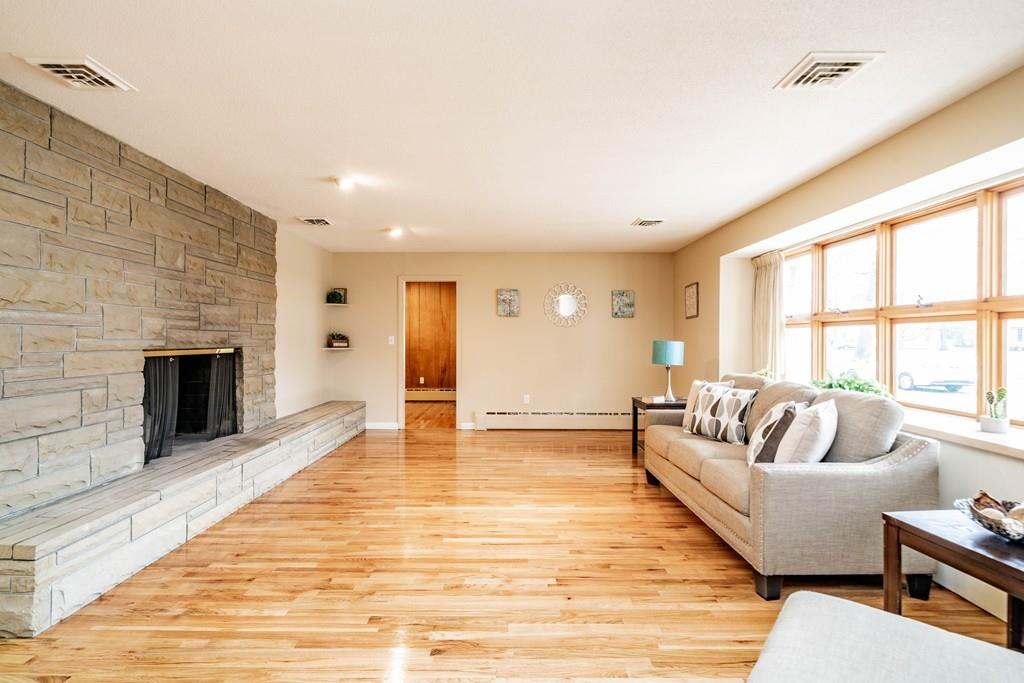 84 Bates Road Westfield, MA 01085 - Photo 5 of 38 Gallery Image 5