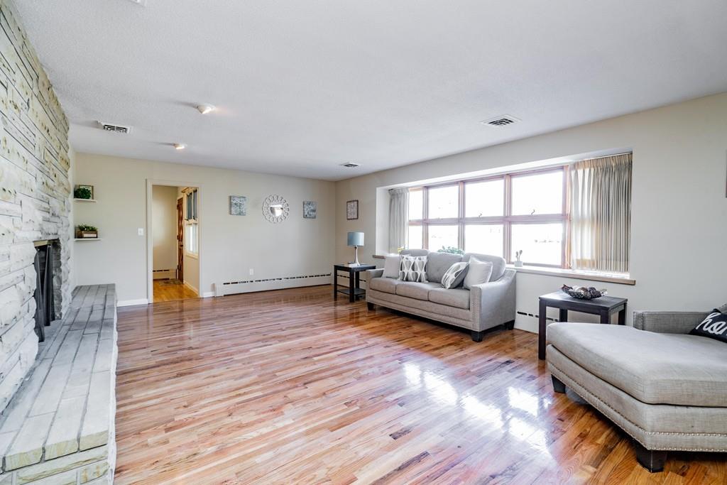 84 Bates Road Westfield, MA 01085 - Photo 6 of 38 Gallery Image 6