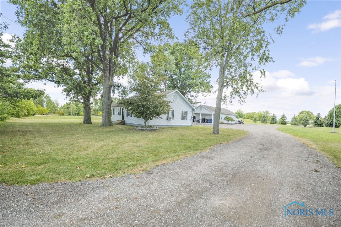 220 South Cousino Road Oregon, OH 43616 - Photo 3 of 46 Gallery Image 3