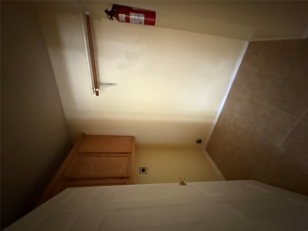 2907 Whisper Oaks Lane Georgetown, TX 78628 - Photo 12 of 14