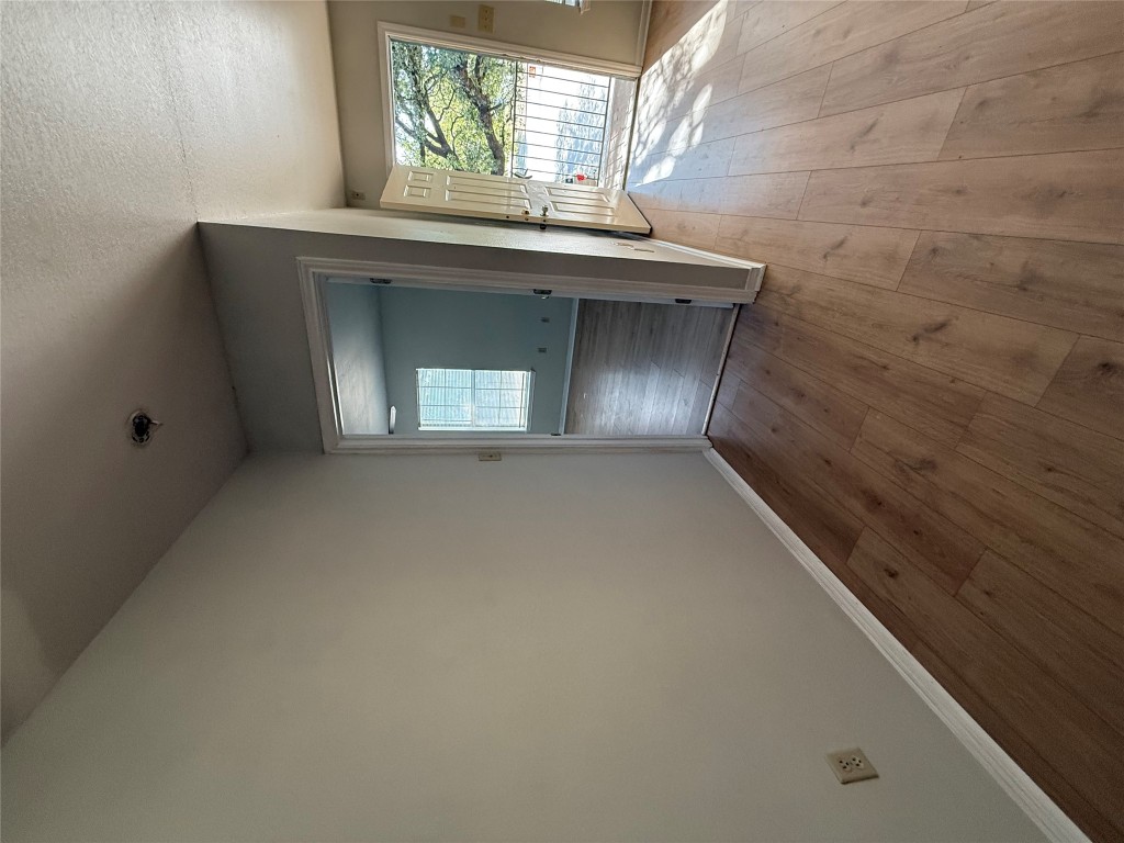 2907 Whisper Oaks Lane Georgetown, TX 78628 - Photo 7 of 14