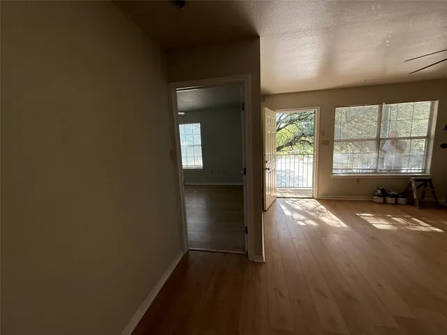 $1,225 | 2907 Whisper Oaks Lane, Georgetown, TX 78628