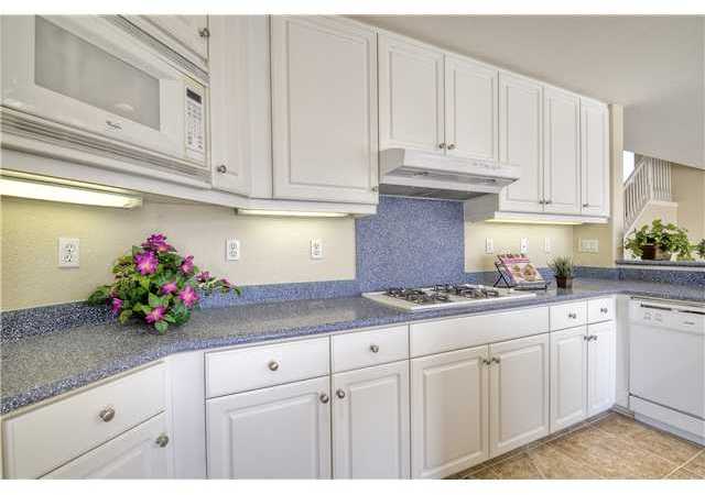 2033 Pointe Parkway Spring Valley, CA 91978 - Photo 9 of 25 Plenty of counter space to prepare those special meals.