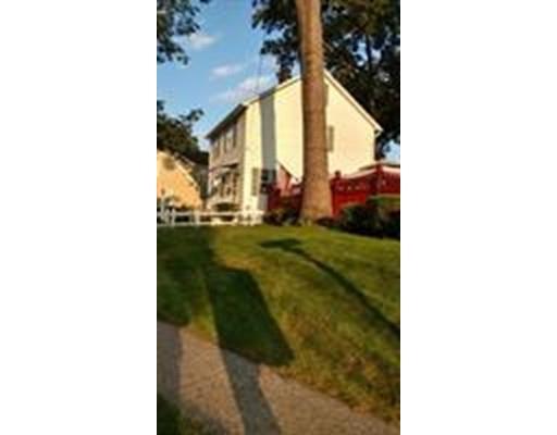 499 Plumtree Road Springfield, MA 01118 - Photo 3 of 17