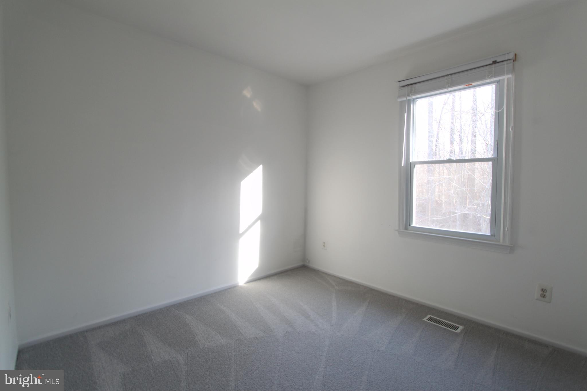 5525 Miles Court Springfield, VA 22151 - Photo 15 of 28 Bedroom 2