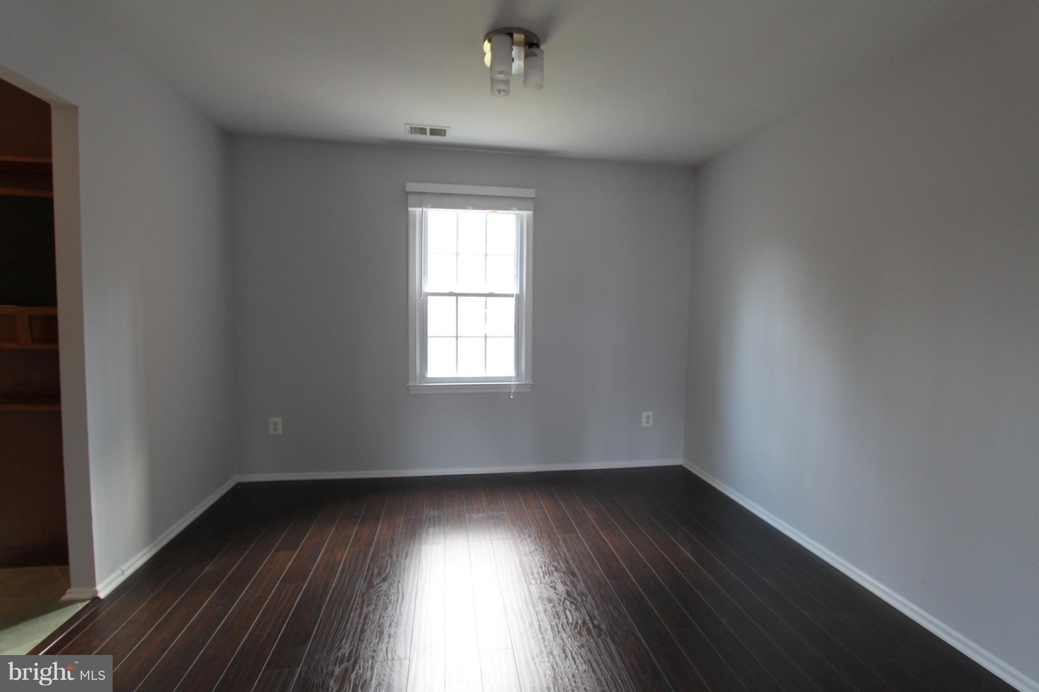 5525 Miles Court Springfield, VA 22151 - Photo 5 of 28 Dining Room from Living Room