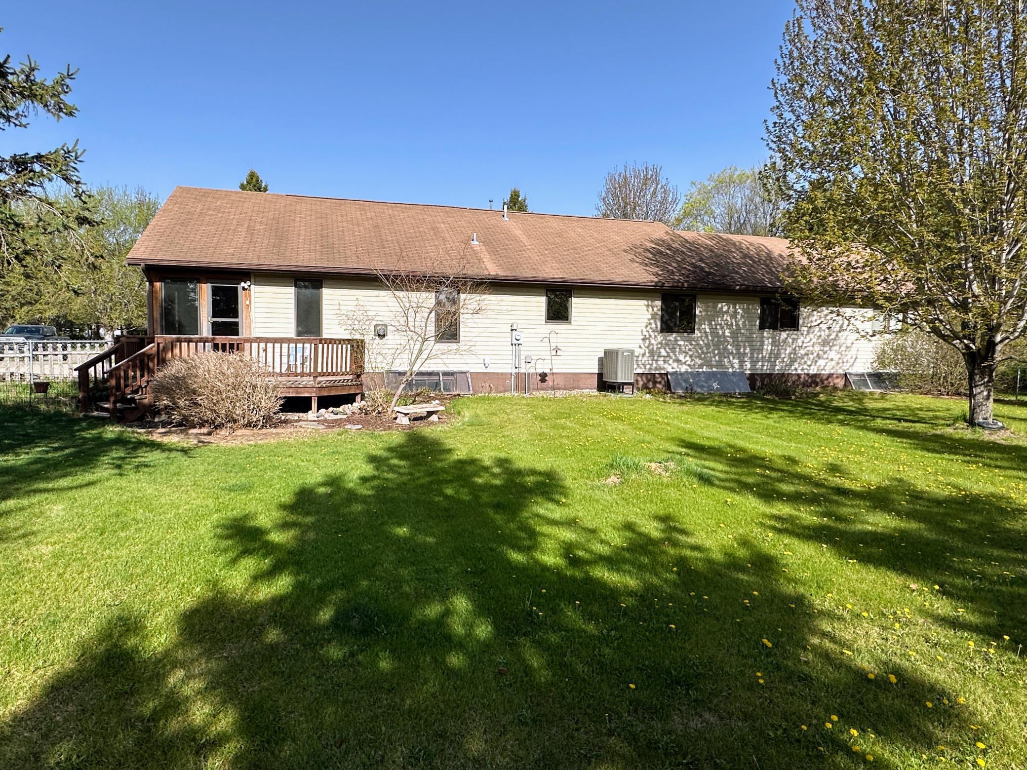 608 Pinetree Drive Perham, MN 56573 - Photo 2 of 40
