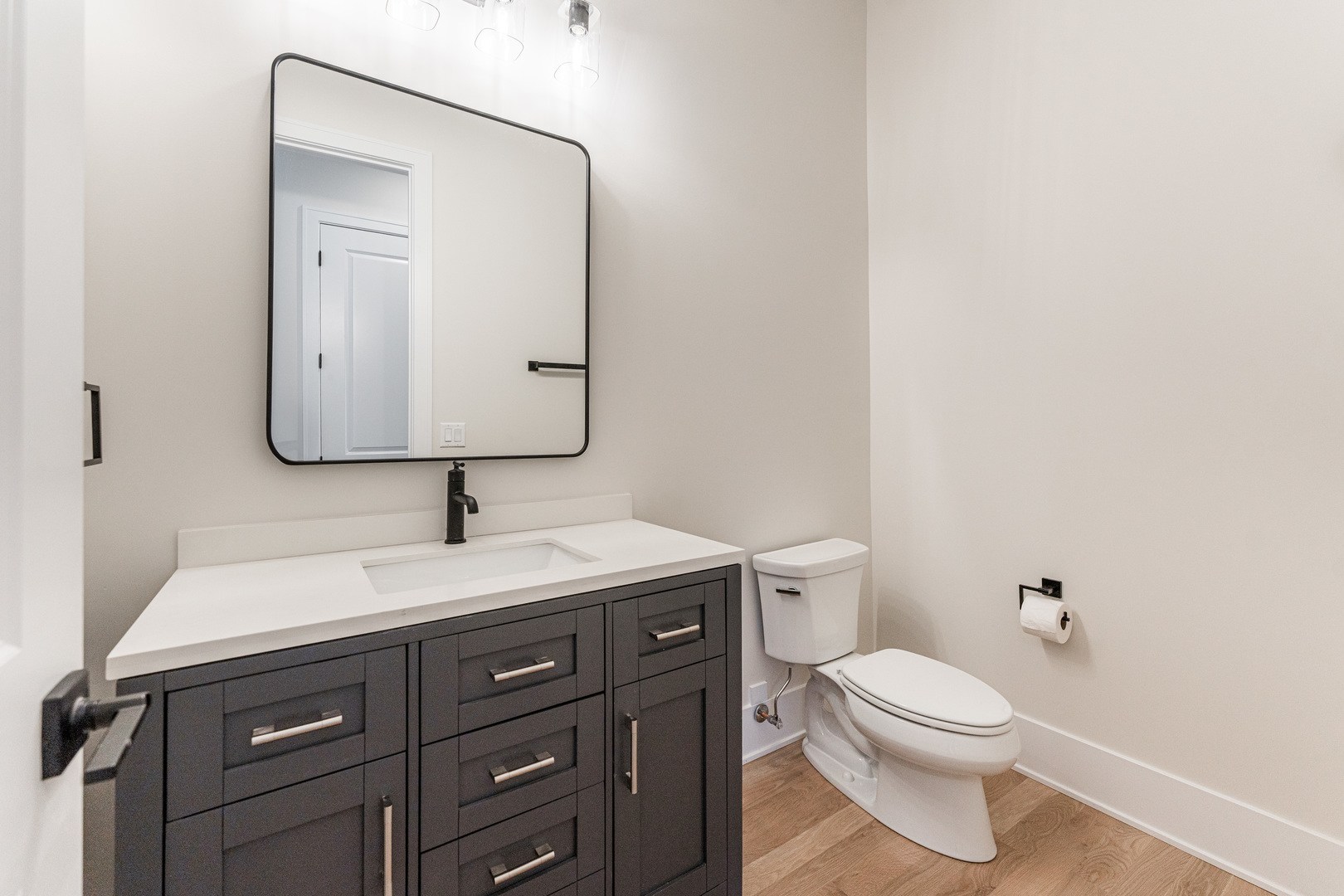 162 Hale Street Elmhurst, IL 60126 - Photo 16 of 34