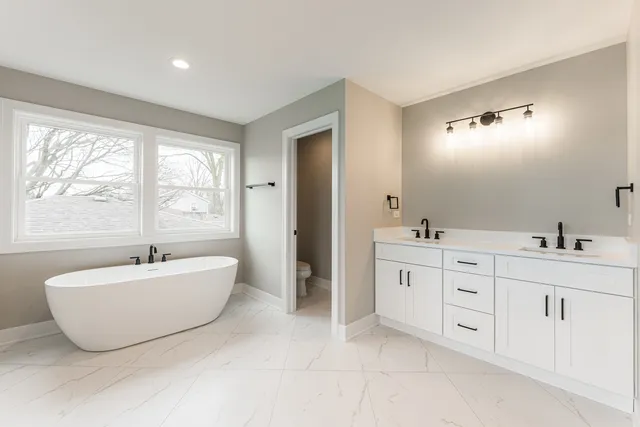 $1,525,000 | 162 Hale Street, Elmhurst, IL 60126