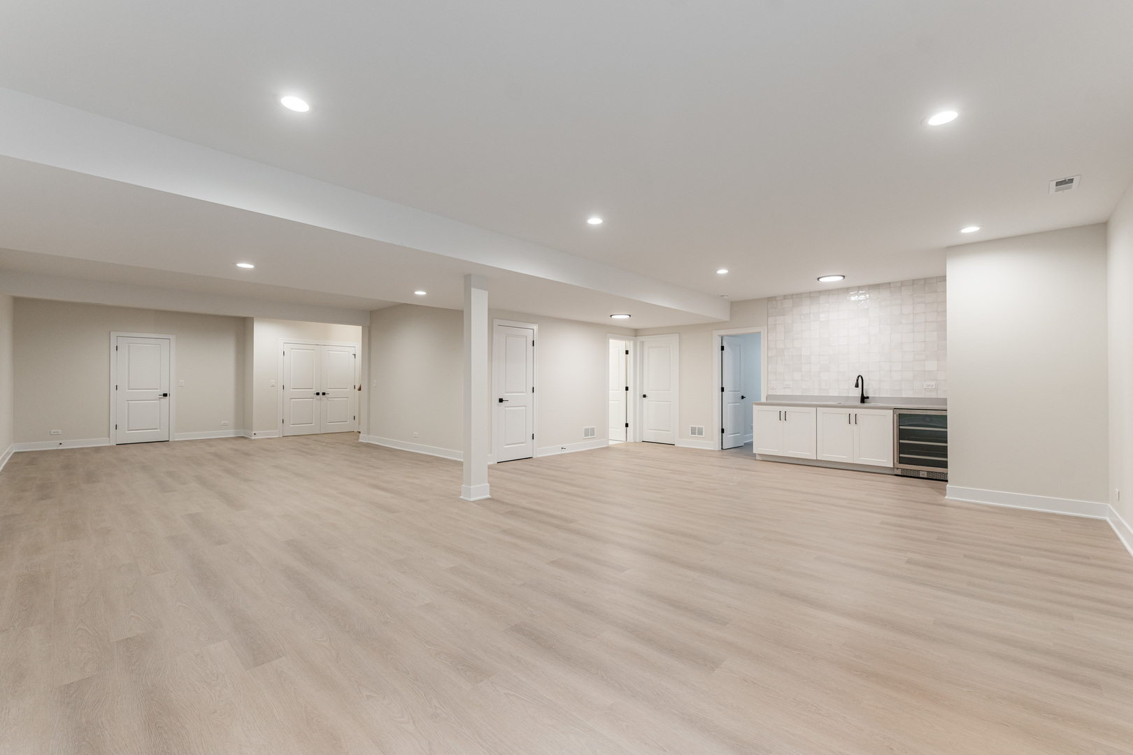 162 Hale Street Elmhurst, IL 60126 - Photo 30 of 34