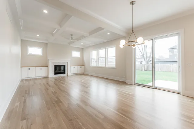 $1,525,000 | 162 Hale Street, Elmhurst, IL 60126