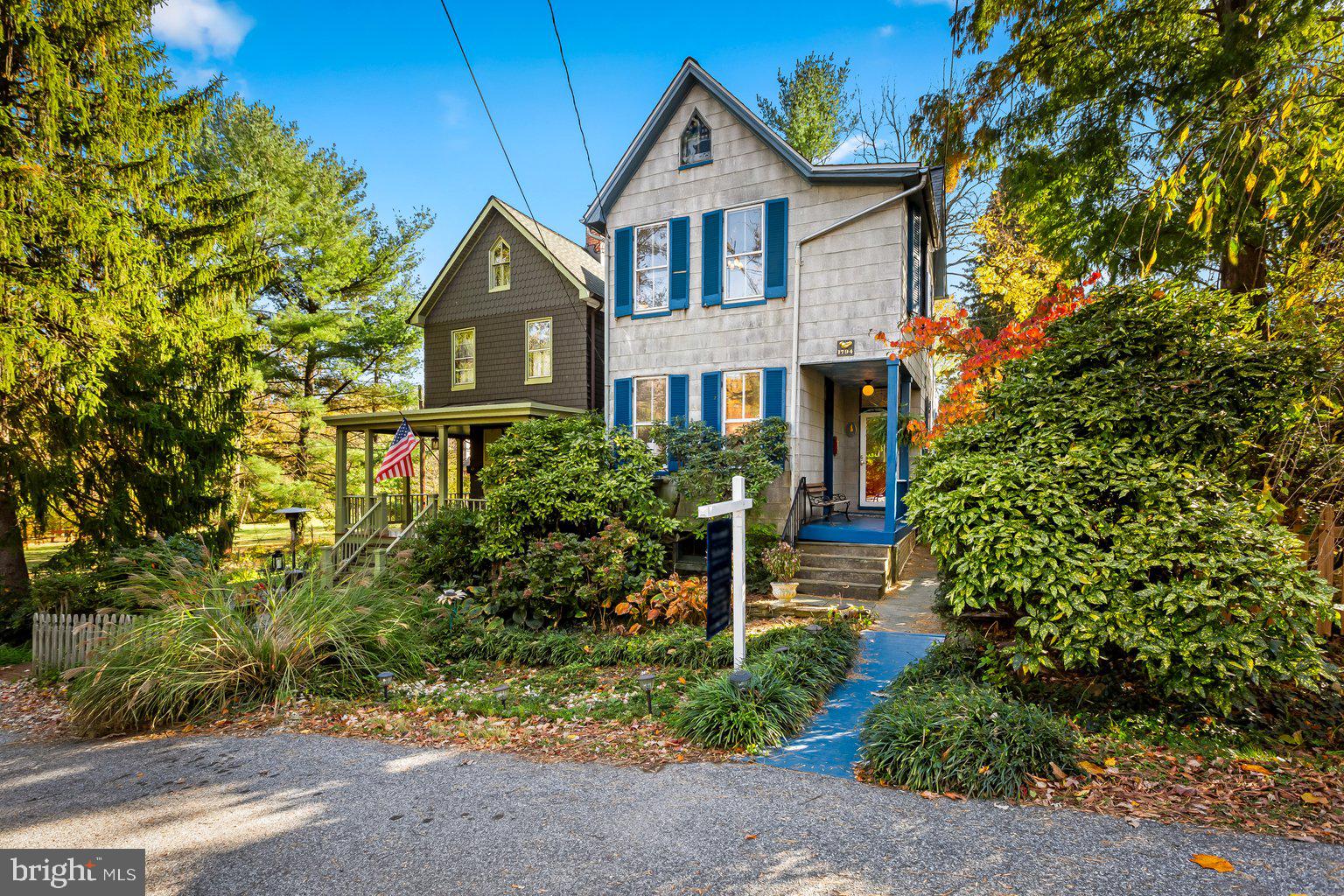 221 Alpine Road Baltimore, MD 21210 - Photo 4 of 54 Yes ! So charming and a fabulous location