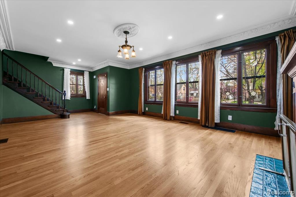 15323 Stahelin Road Detroit, MI 48223 - Photo 3 of 38 Gallery Image 3