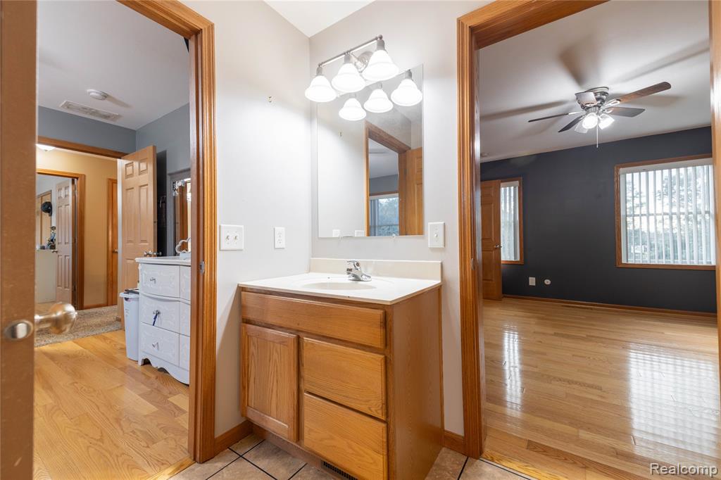 28101 Elwell Road Belleville, MI 48111 - Photo 28 of 40