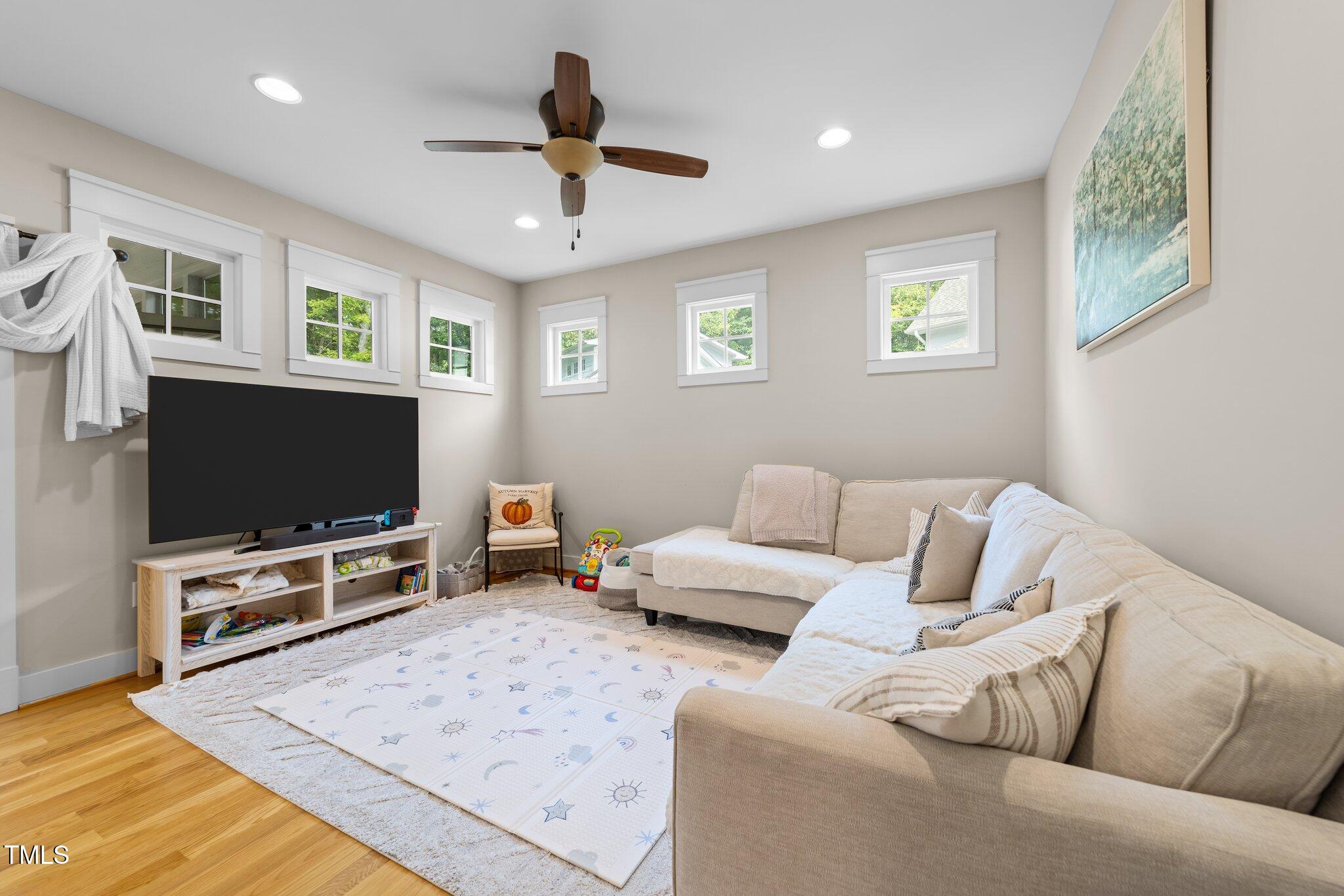 408 Jerome Road Durham, NC 27713 - Photo 14 of 30 10-web-or-mls-3D5A0281