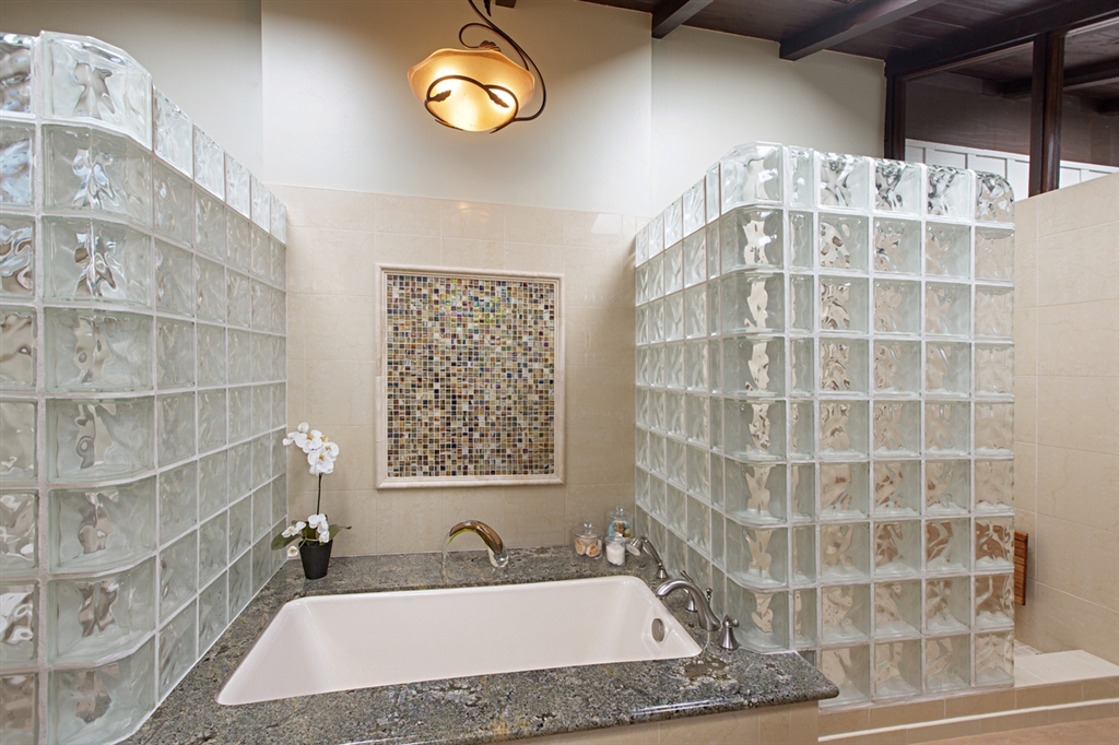 7354 Romero Drive La Jolla, CA 92037 - Photo 11 of 25