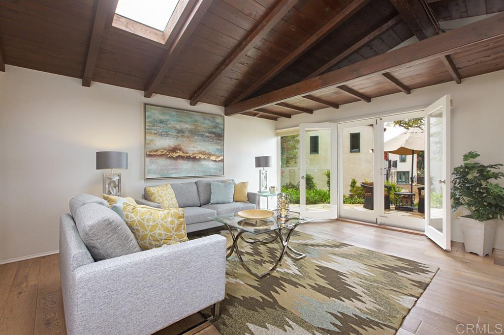 7354 Romero Drive La Jolla, CA 92037 - Photo 15 of 25